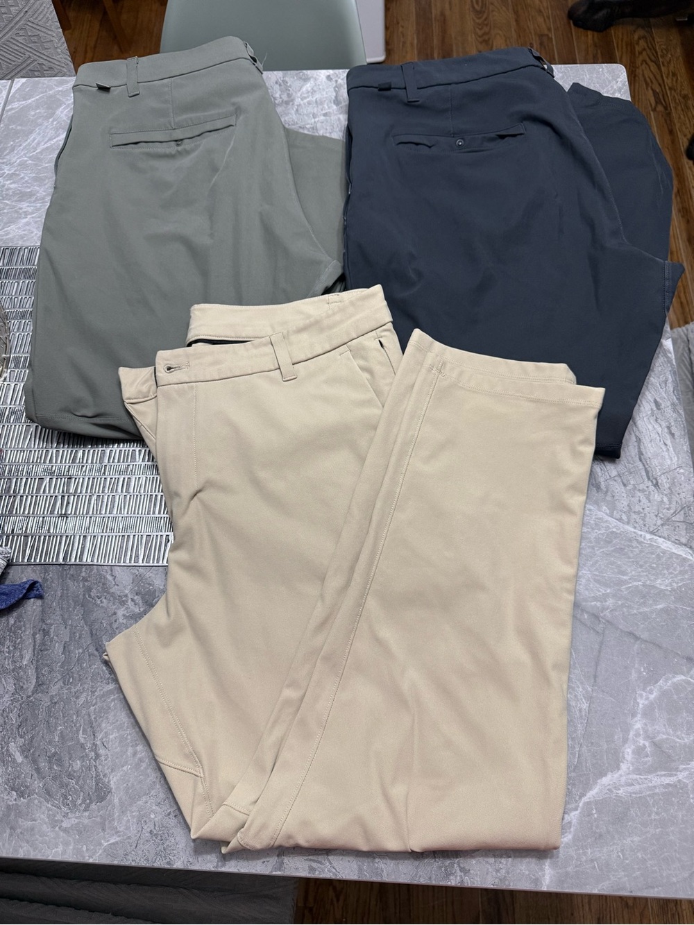 lululemon athletica Men's Chinos in Beige, Olive, and Navy read description